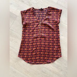 EXPRESS TOP…WORN TWICE !!